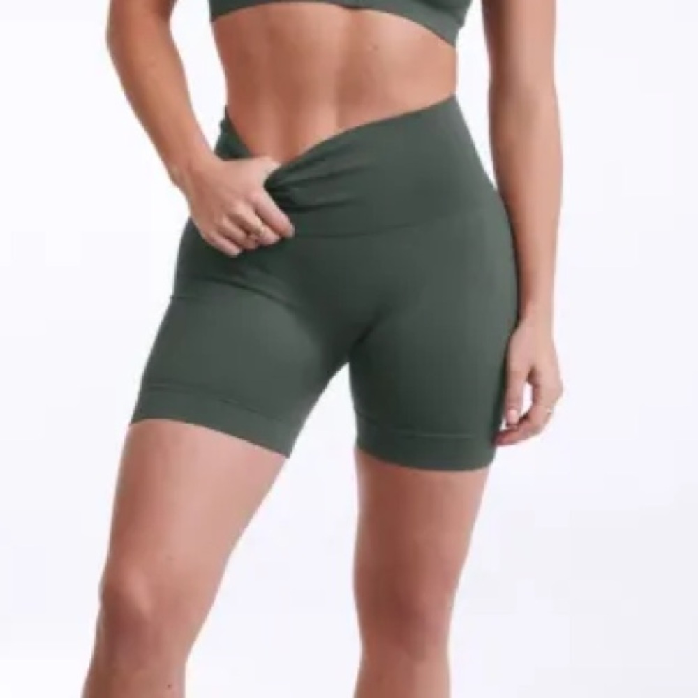 SET Active SCULPTFLEX® BIKE SHORTS - VEGAS